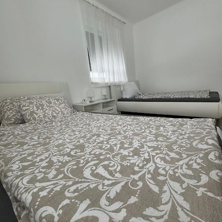 וילאך Apartment Vlora-Naturblick מראה חיצוני תמונה