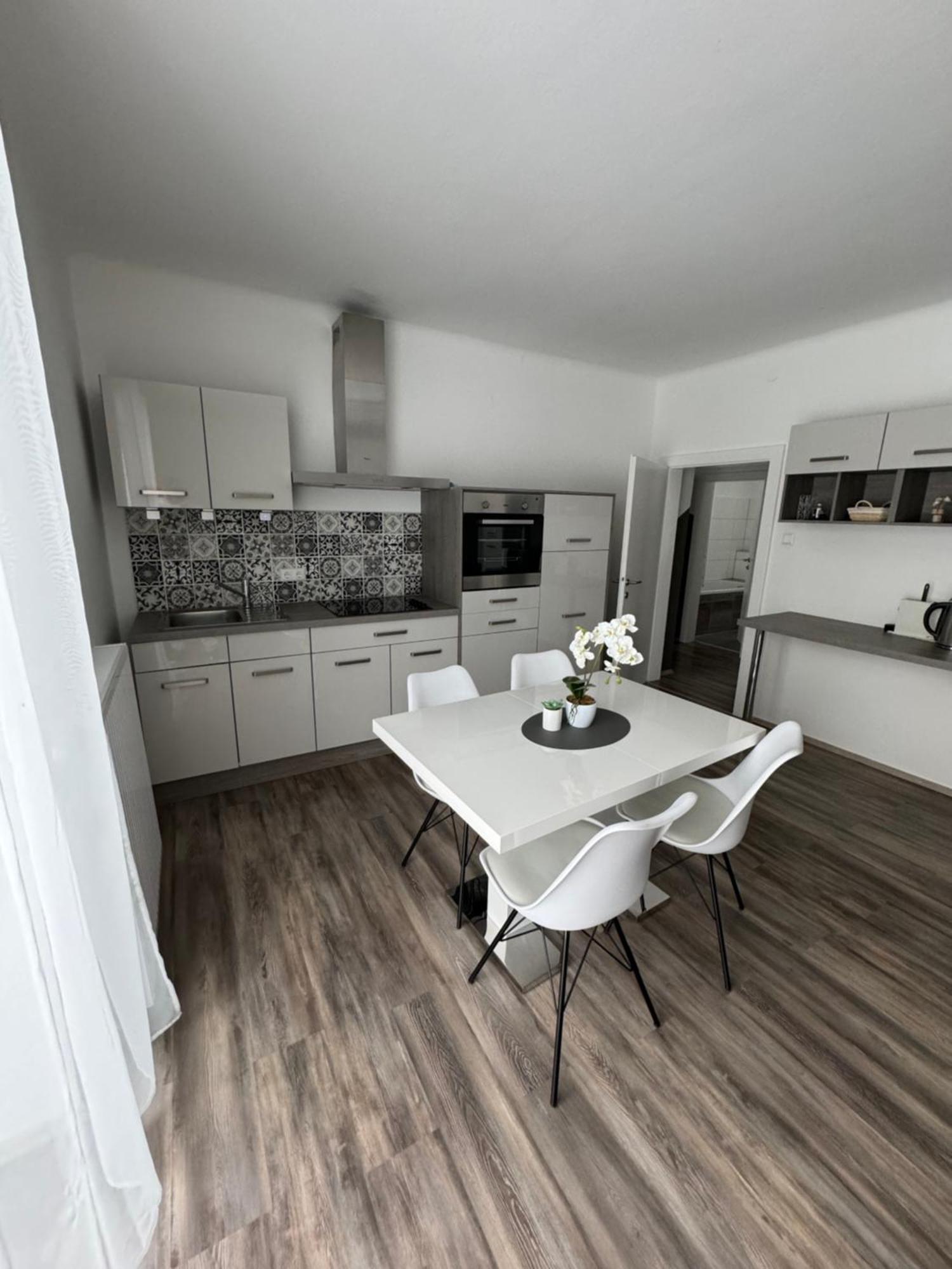וילאך Apartment Vlora-Naturblick מראה חיצוני תמונה